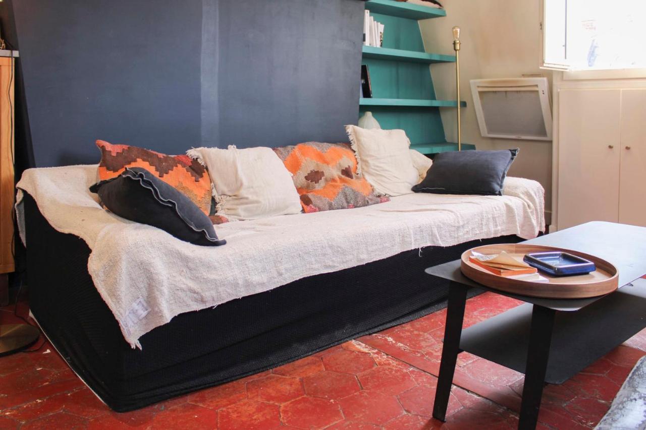Apartment In The Center Of Parijs Buitenkant foto