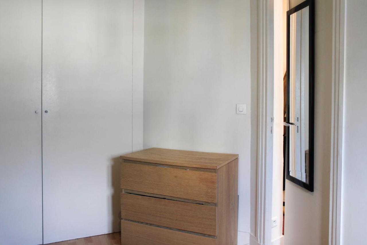 Apartment In The Center Of Parijs Buitenkant foto